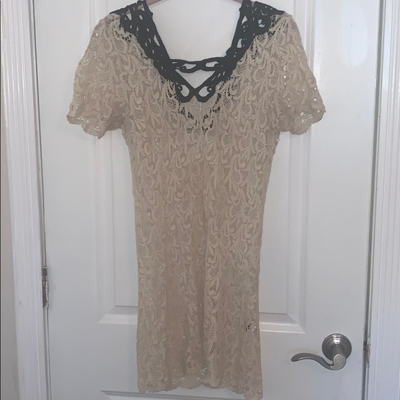 Cream And Black Crochet Lace Dress - Picture 2 of 5